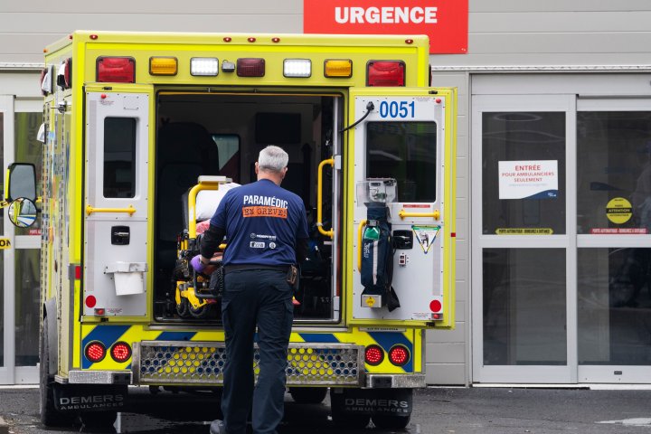 Quebec reports 31 COVID-19 deaths as hospitalizations dip below 2,000