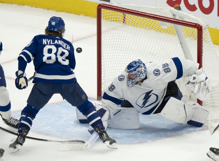 This series is heading back to Tampa! ⚡️ #StanleyCup @nickpaul21's tally  stands as the game winner and the @tblightning have forced a…