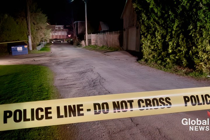 Stabbing in Cobourg sends 1 to hospital: police