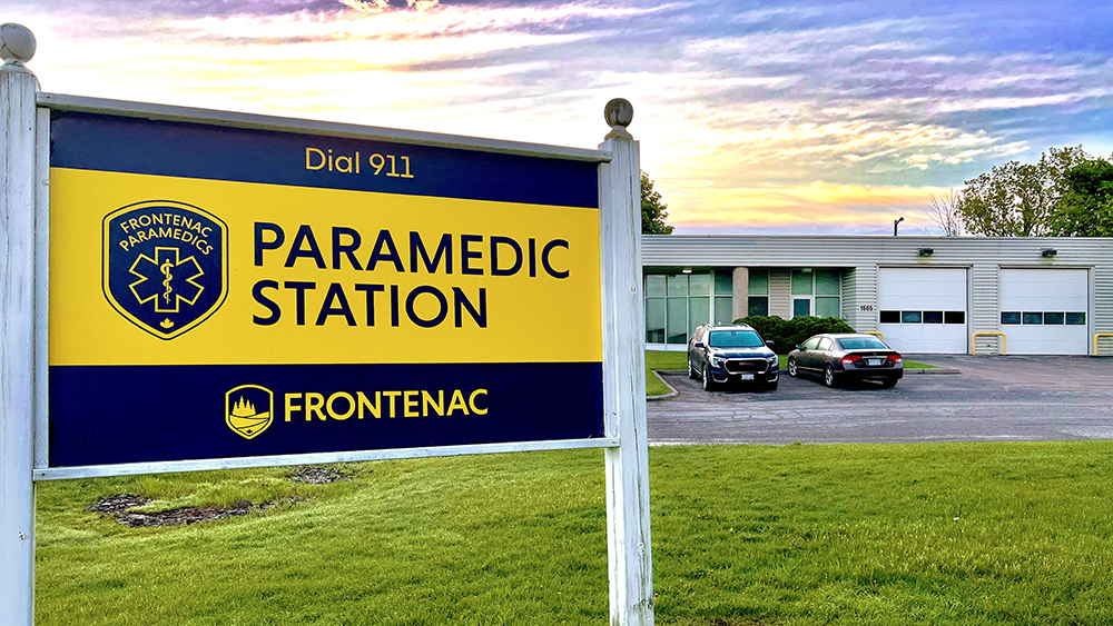Frontenac County is building a new paramedics station.