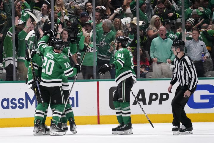 Dallas Stars win 4-2 against Calgary Flames to force playoff series to ...