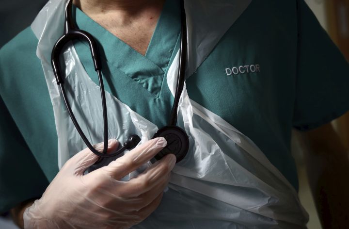 Town of Fort Macleod hoping incentives cure Alberta municipality’s doctor shortage