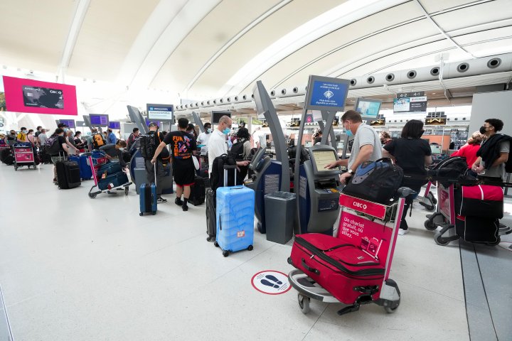 International flights delays jumped by factor of 275 at Toronto Pearson Airport