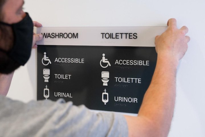 Canadian Museum for Human Rights makes washrooms gender inclusive