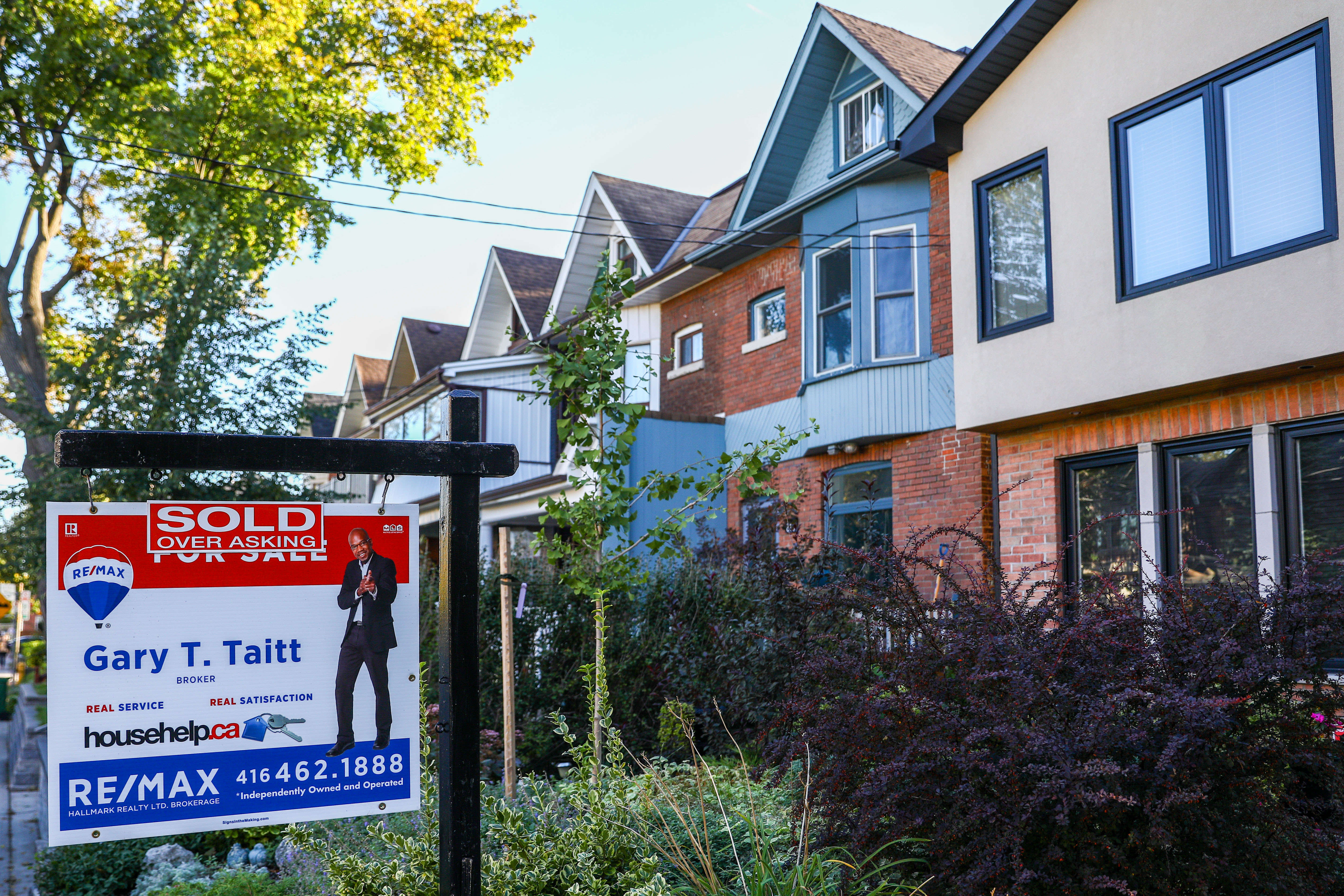 globalnews.ca - Amanda Connolly - Greater Toronto Area real estate approaching 'buyer's market': BMO