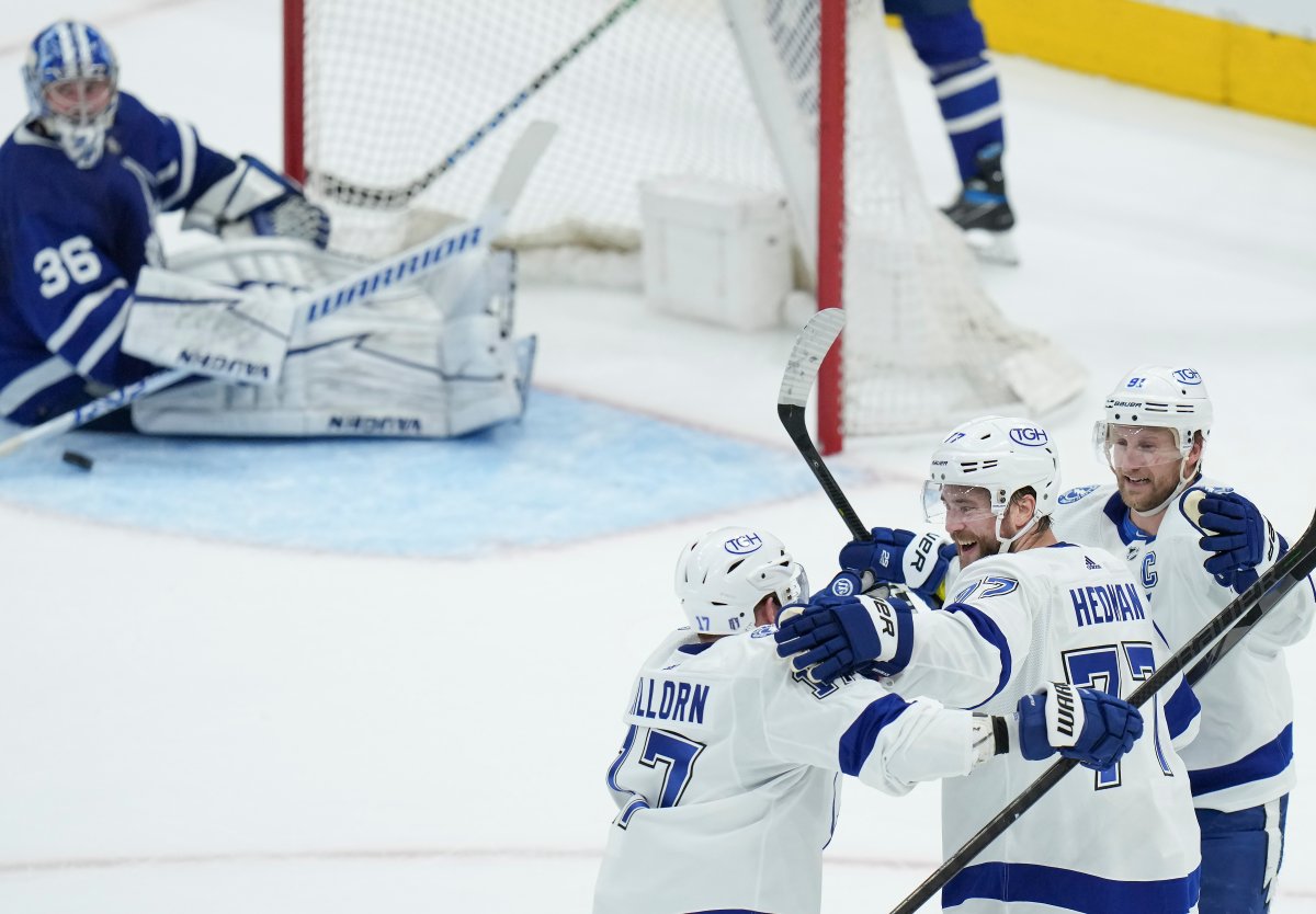 Toronto Maple Leafs defeat Tampa Bay Lightning 2-1 in overtime to advance  in NHL playoffs - The Globe and Mail