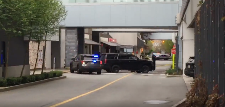 West Vancouver’s Park Royal South Mall evacuated due to suspicious package – BC