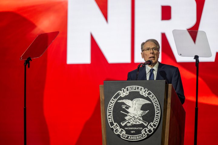 NRA members overwhelmingly support leader LaPierre with confidence vote