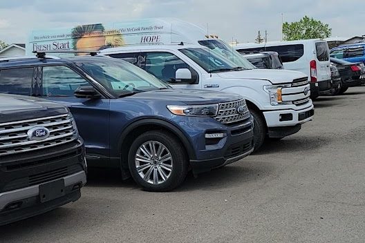 Gary Lambert’s vehicle sitting at the lot