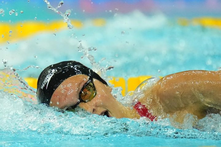 Toronto swimmer Summer McIntosh claims world championship silver