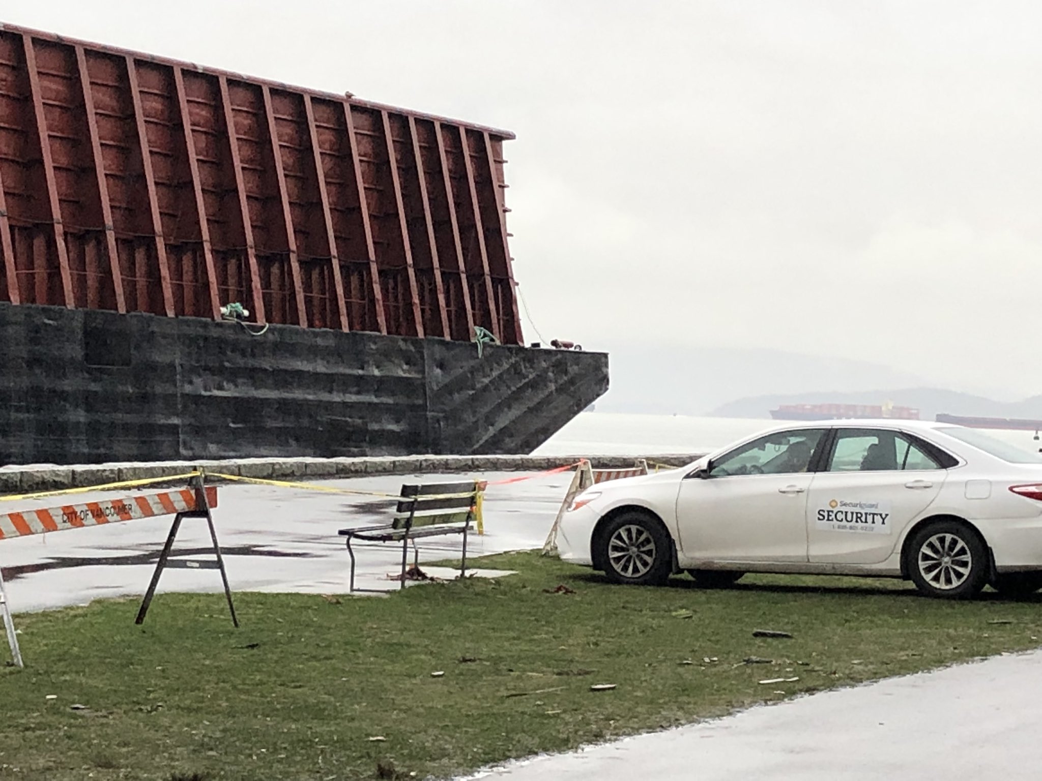 City of Vancouver seeks $66k for beached barge costs from 2021-22