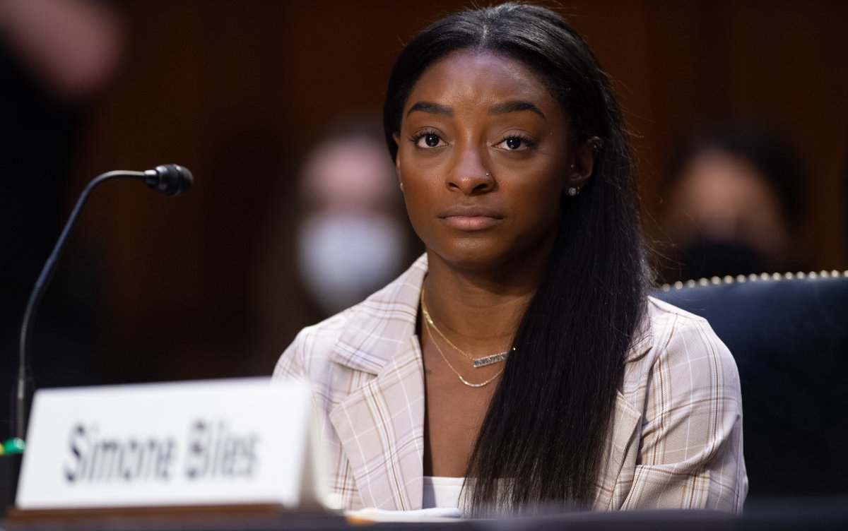 Simone Biles Others Seek 1b Plus From Fbi Over Larry Nassar Abuse