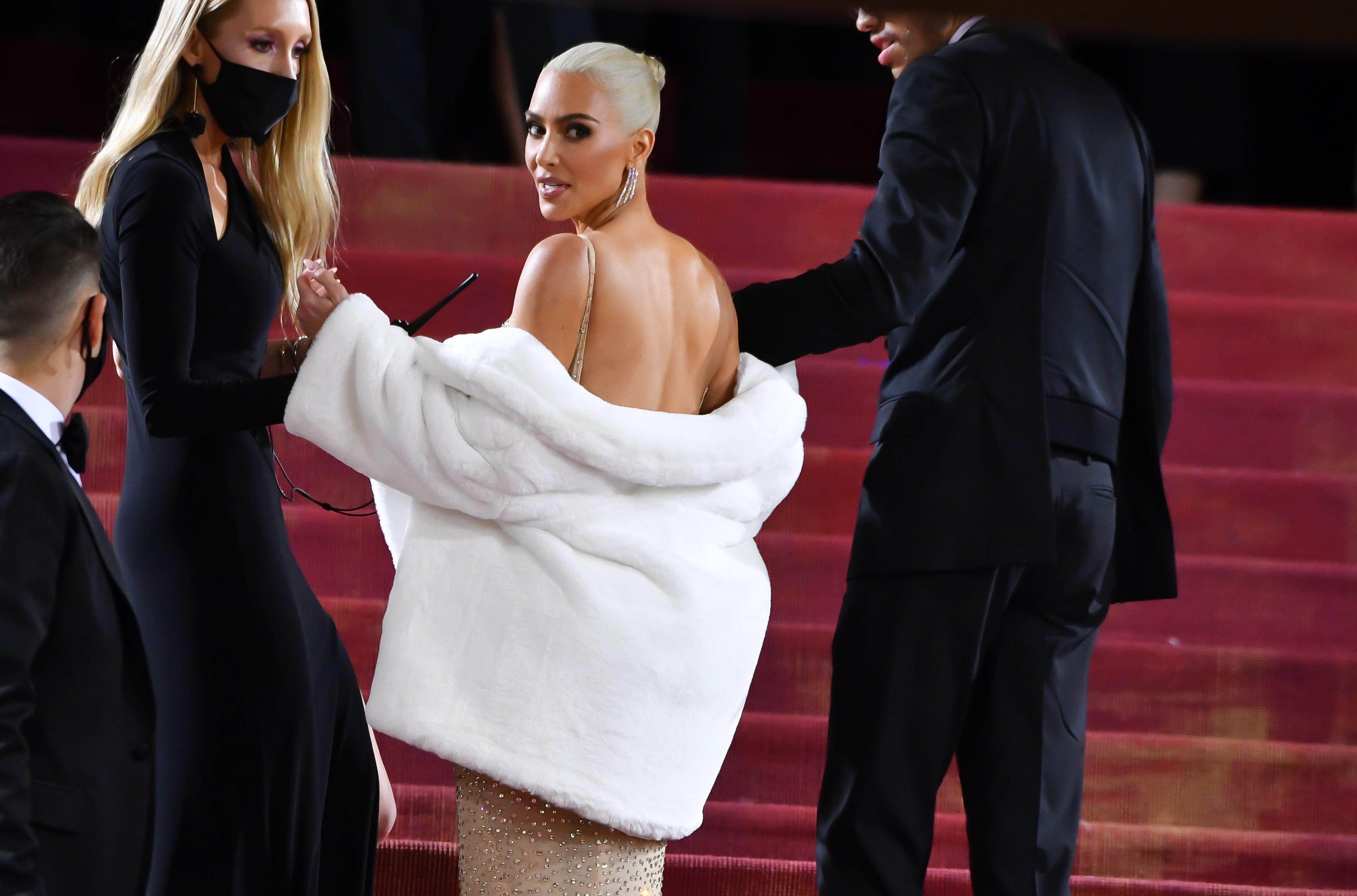 Lending Marilyn Monroe dress to Kim Kardashian was 'irresponsible',  collector says, US News