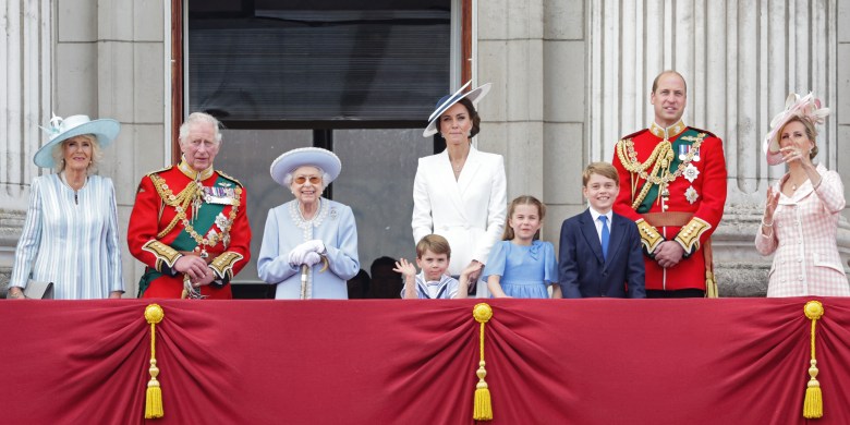 Prince Louis steals the show with funny faces during Platinum Jubilee kickoff