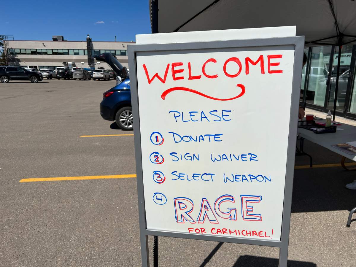 Simple instructions to follow at “Rage for Carmichael” fundraiser.