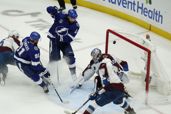 Lightning and Avalanche's Stanley Cup Final chess match continues with Game  2 Saturday