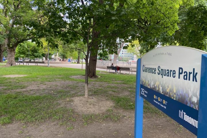 City staff remove 8 tents, 3 people from downtown Toronto park