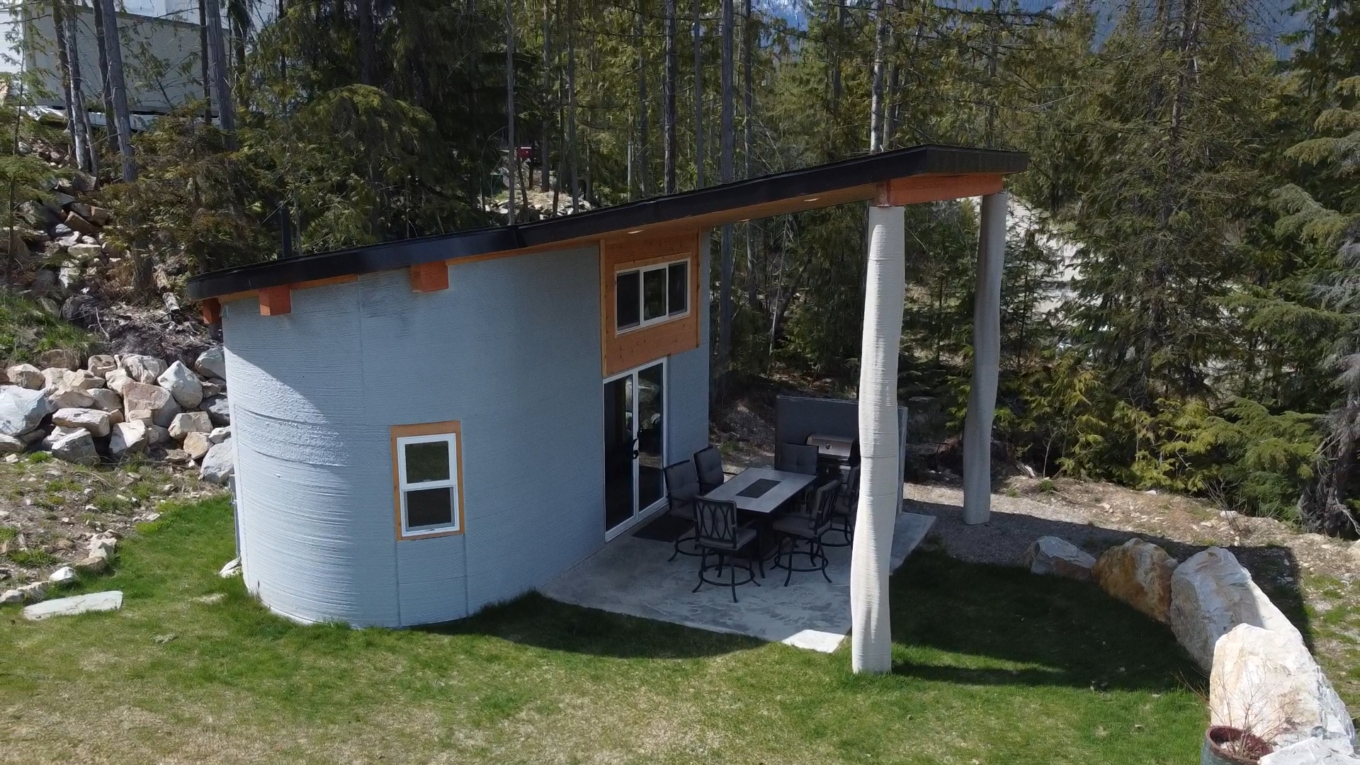 The Fibonacci House in Proctor, BC is Canada’s first fully 3D printed home.