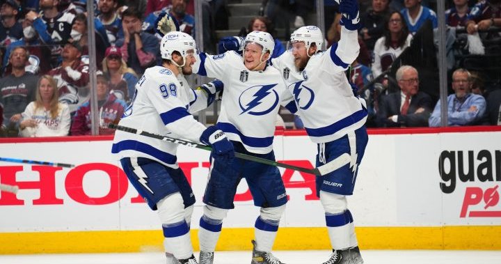 NHL Roundup: Jost scores 3 times as Avalanche beat Lightning 6-2