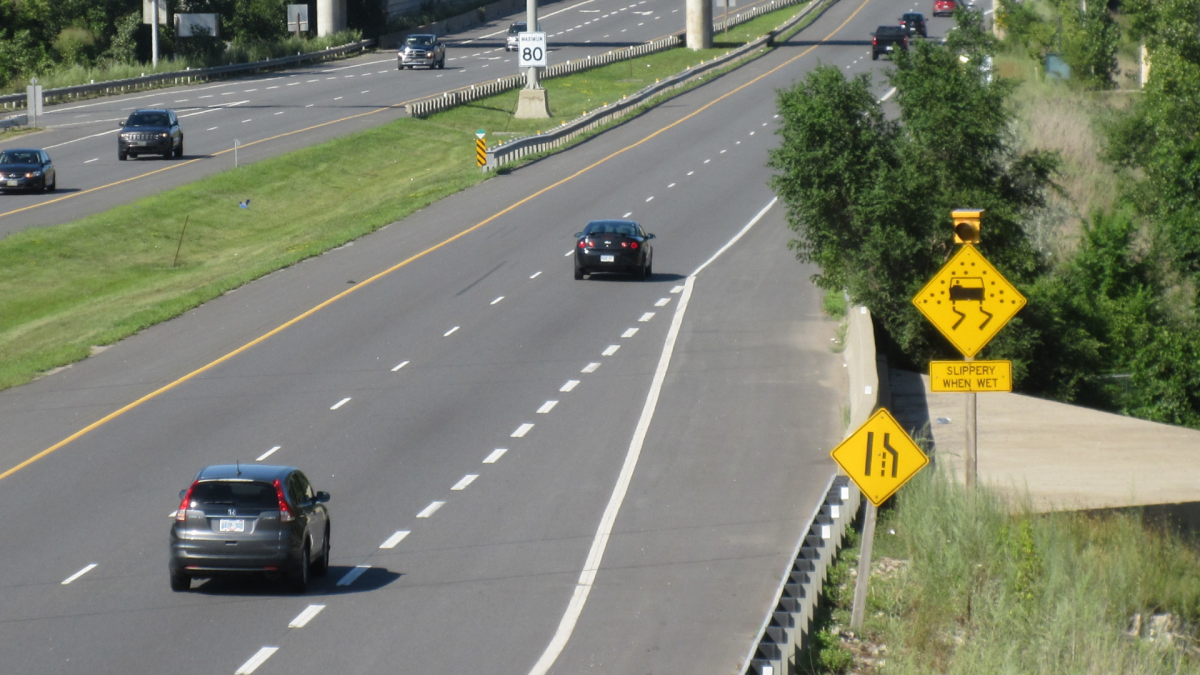 The northbound lanes of the Red Hill Valley Parkway. A Superior Court Justice dismissed the certification of a $250 million claim from the families of crash victims on June 20, 2022. 