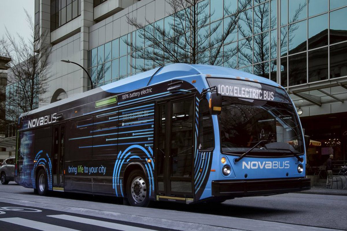 Waterloo Region says that the Nova Bus LFSe+ provides long driving range, reduced maintenance costs and emits no greenhouse gas emissions. 