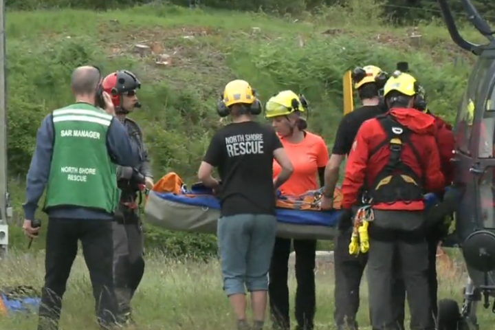 Injured hiker airlifted after 20-foot fall during Baden Powell hike, North Shore Rescue says