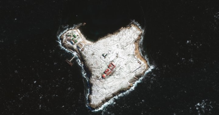 Russia ditches Snake Island outpost in strategic victory for Ukraine – National