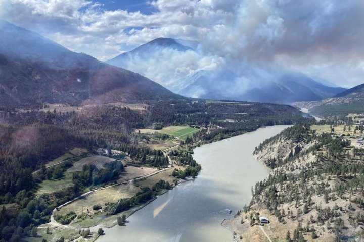 Large wildfire west of Lytton, B.C. remains out of control as crews continue fight