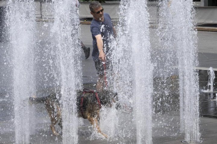 Heat warnings continue across eastern Canada, expected to last several days