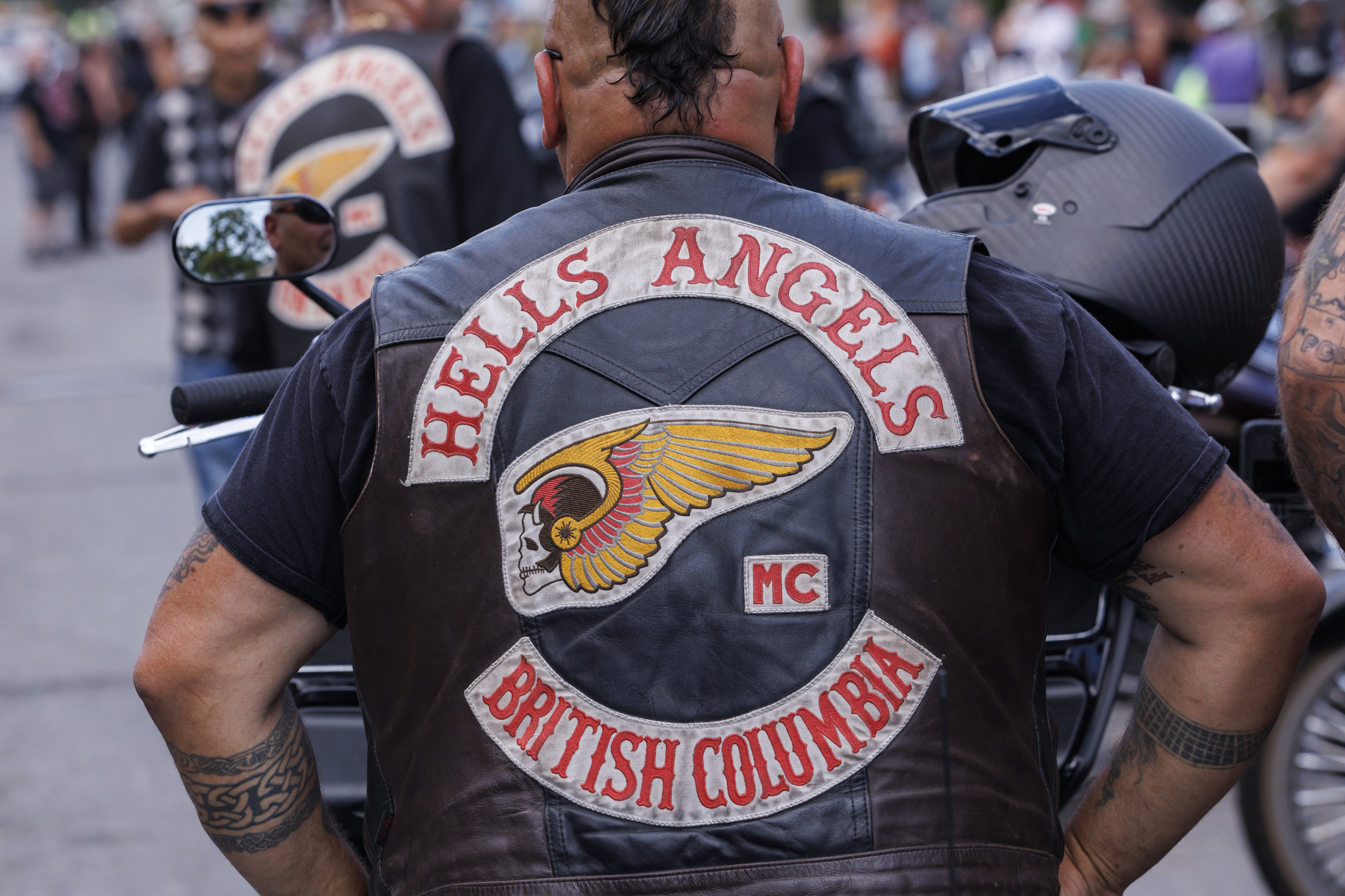 Хора с престъпни връзки няма да имат право да се