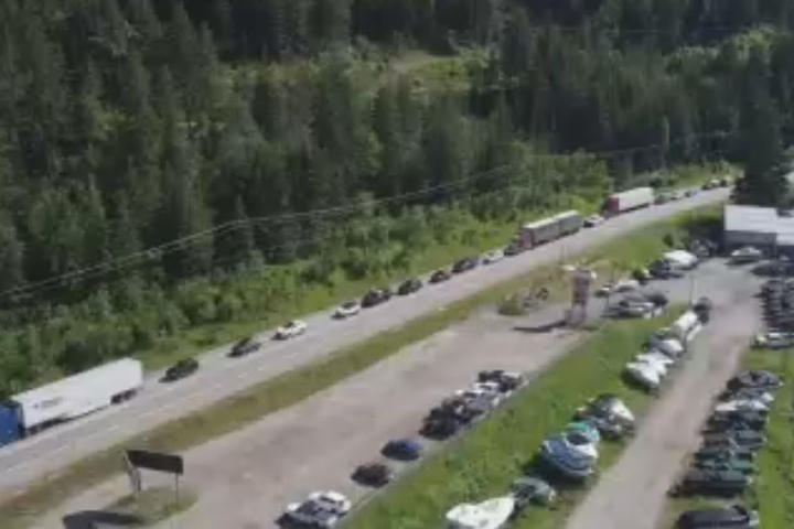Head-on crash near Sorrento, B.C. kills 3, police confirm