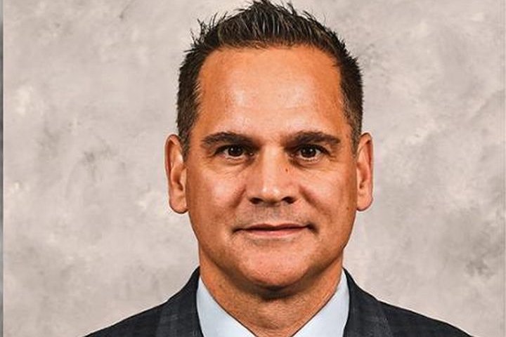 Oilers’ coaching staff loses Wiseman to Islanders