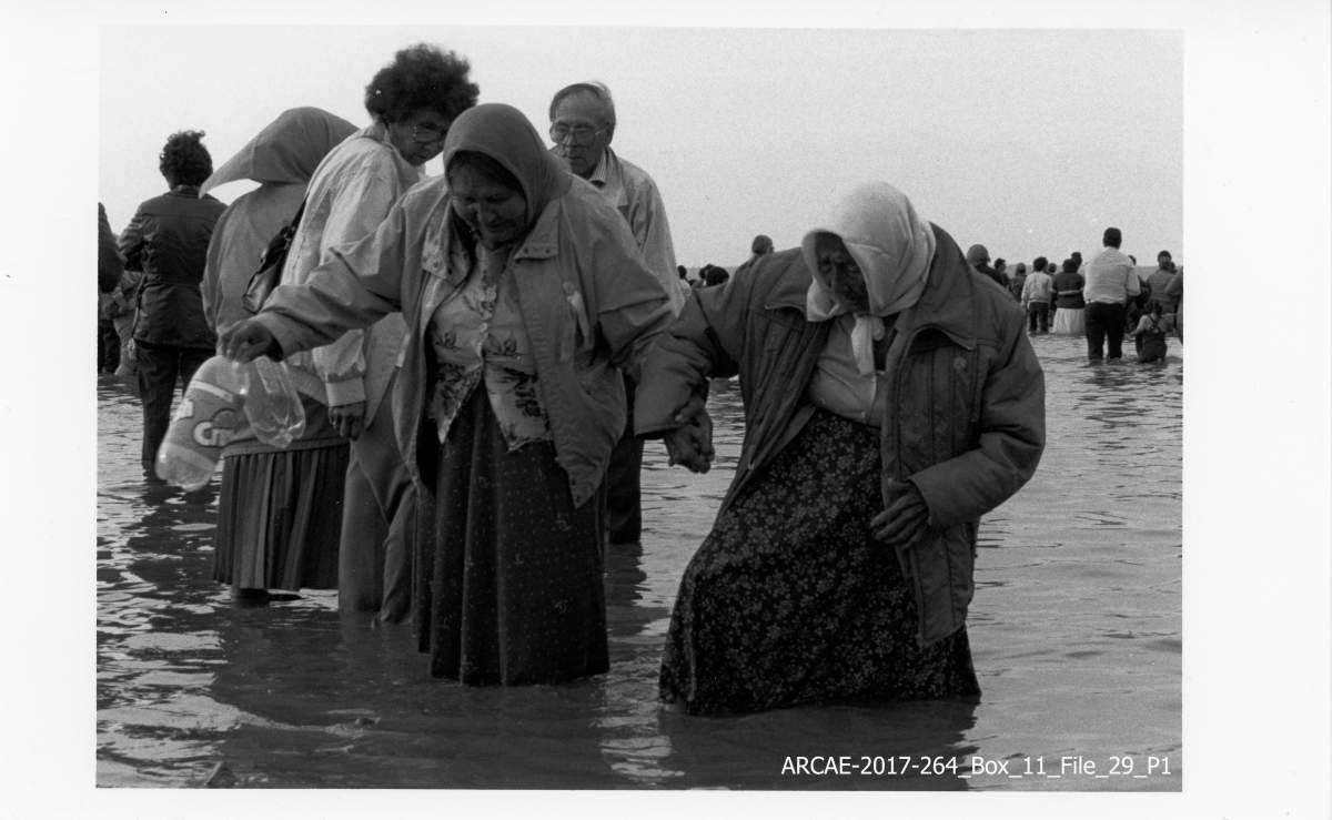 Lac Ste. Anne Pilgrims