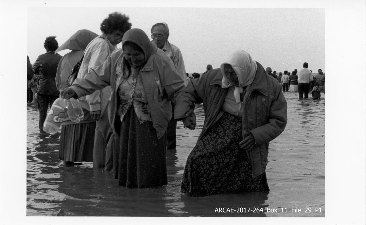 Lac Ste. Anne Pilgrims