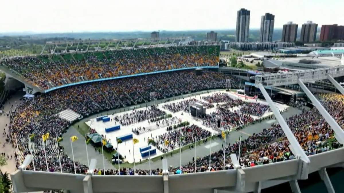 The crowd at Commonwealth Stadium as Pope Francis holds mass in Edmonton Tuesday, July 26, 2022.