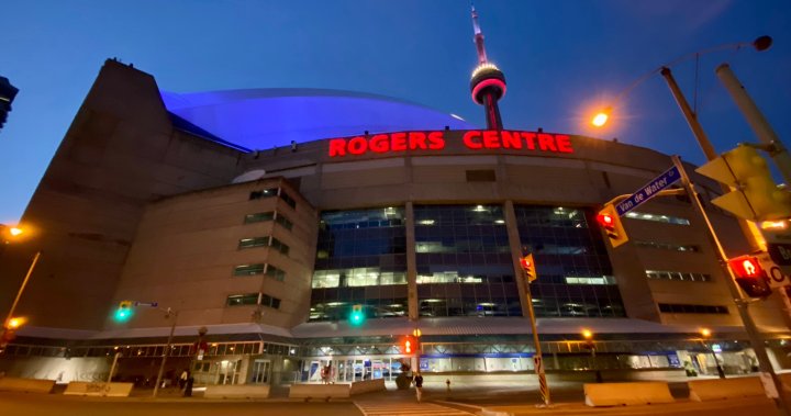 Arcade Fire ticket holders struggle to get money back for Edmonton concert