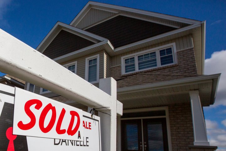 Variable mortgages were the top choice for most Canadians by end of 2021: CMHC