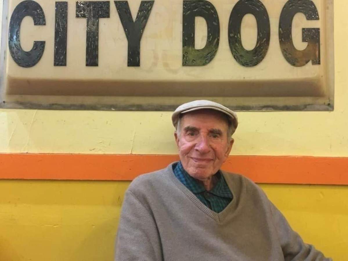 Photo of Steven Straus