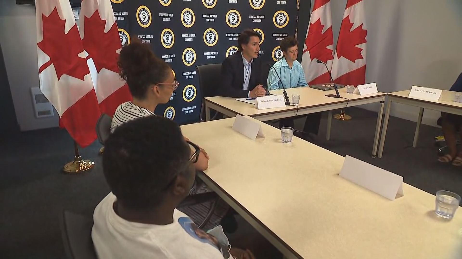 Prime Minister Trudeau Hears Stories From Montreal Violent Crime ...