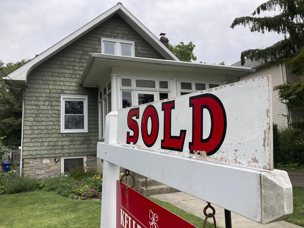 The Realtors Association of Hamilton-Burlington (RAHB) reported an 18.2 per cent drop in city sales compared to April 2022 with the average home price at around $806,809. (AP Photo/Matt Rourke, File).