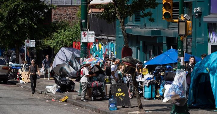 City shifts to ‘providing information’ as Vancouver DTES decampment enters day 2