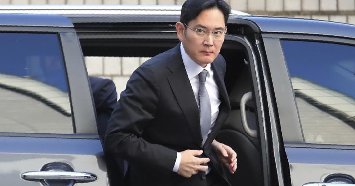 South Korea set to pardon Samsung heir, other business tycoons