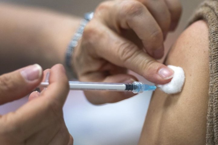 Dr. Shahab urges vaccination, masking as Saskatchewan gets set for back-to-school
