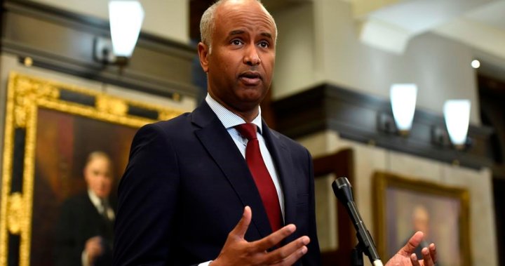 Hussen defends contract linked to staffer’s sister, won’t rule out rehiring firm – National | Globalnews.ca