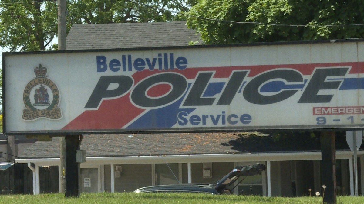 Police in Belleville are on the lookout for a man they say stabbed someone.