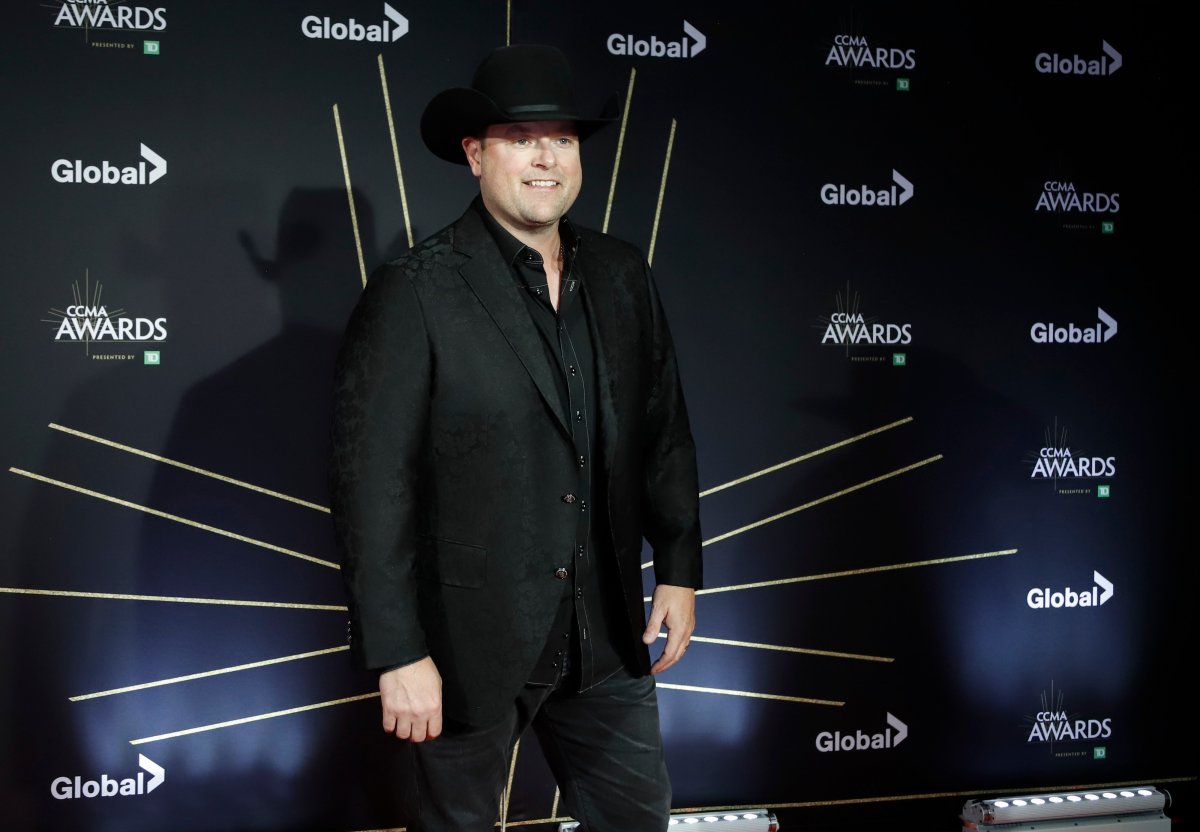 Gord Bamford poses on the red carpet at the Canadian Country Music Awards in Calgary, Sunday, Sept. 8, 2019. THE CANADIAN PRESS/Jeff McIntosh.