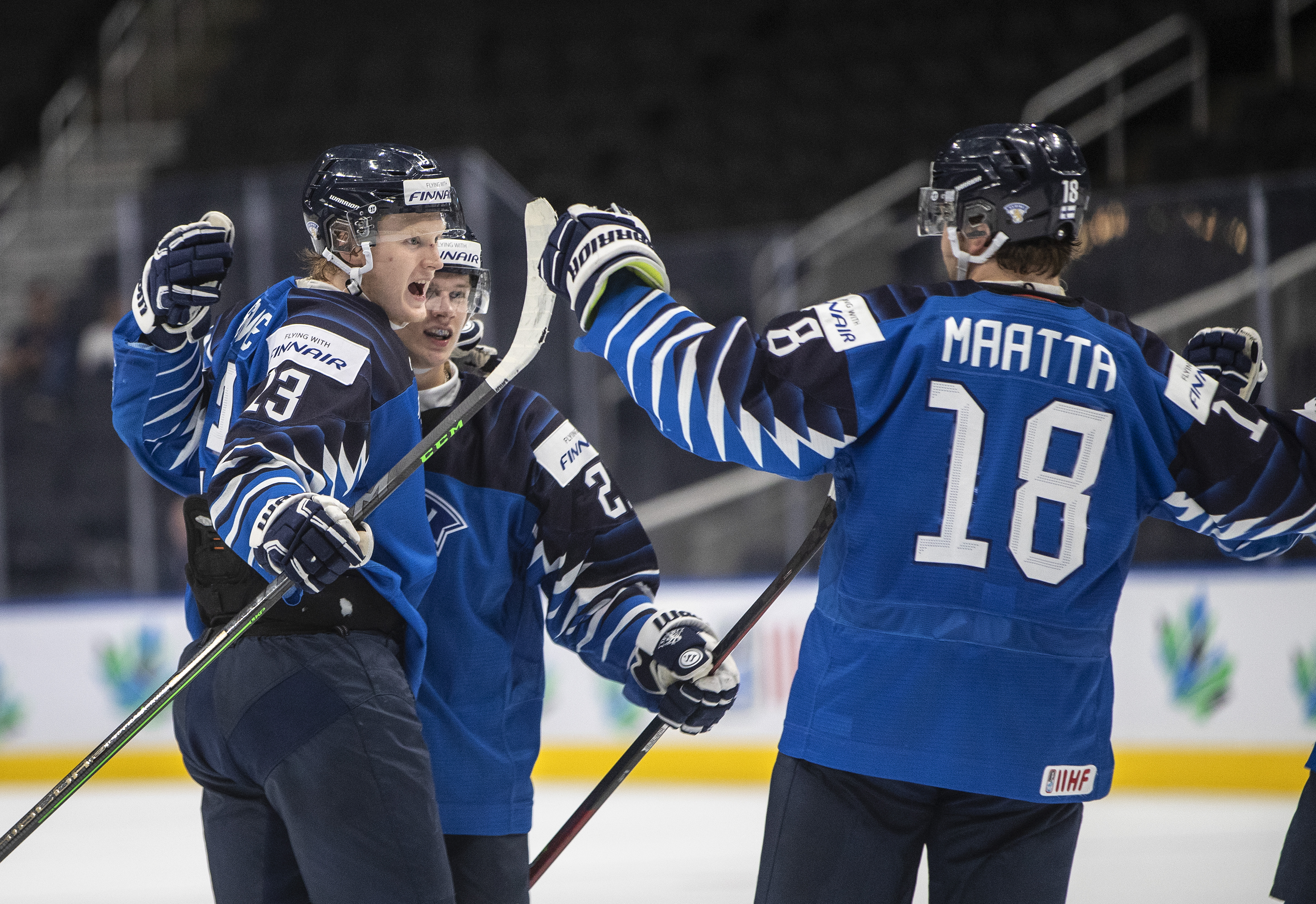 Sweden, Finland advance to world junior hockey semifinals in Edmonton