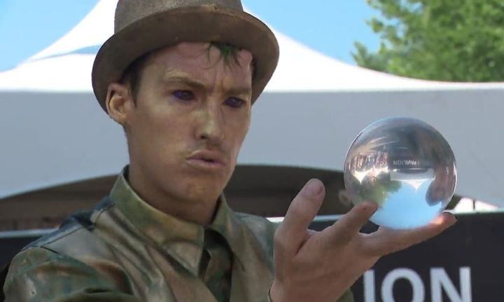 A performer at the 2022 Edmonton Fringe Festival.