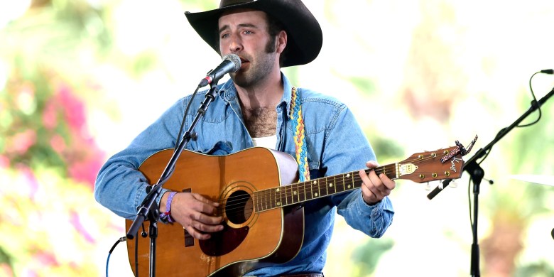 Country Singer Luke Bell Dead At 32 After Being Reported Missing