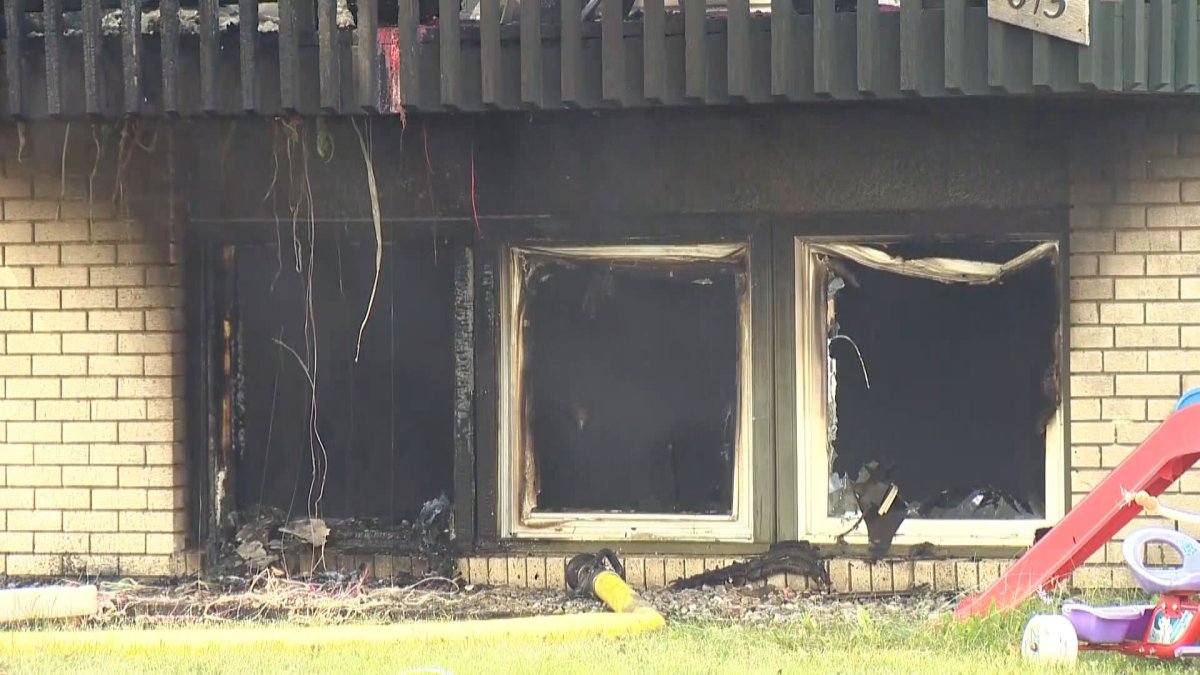 A fire destroyed a fourplex in the northern Calgary neighbourhood of Highland Park on Thursday morning.